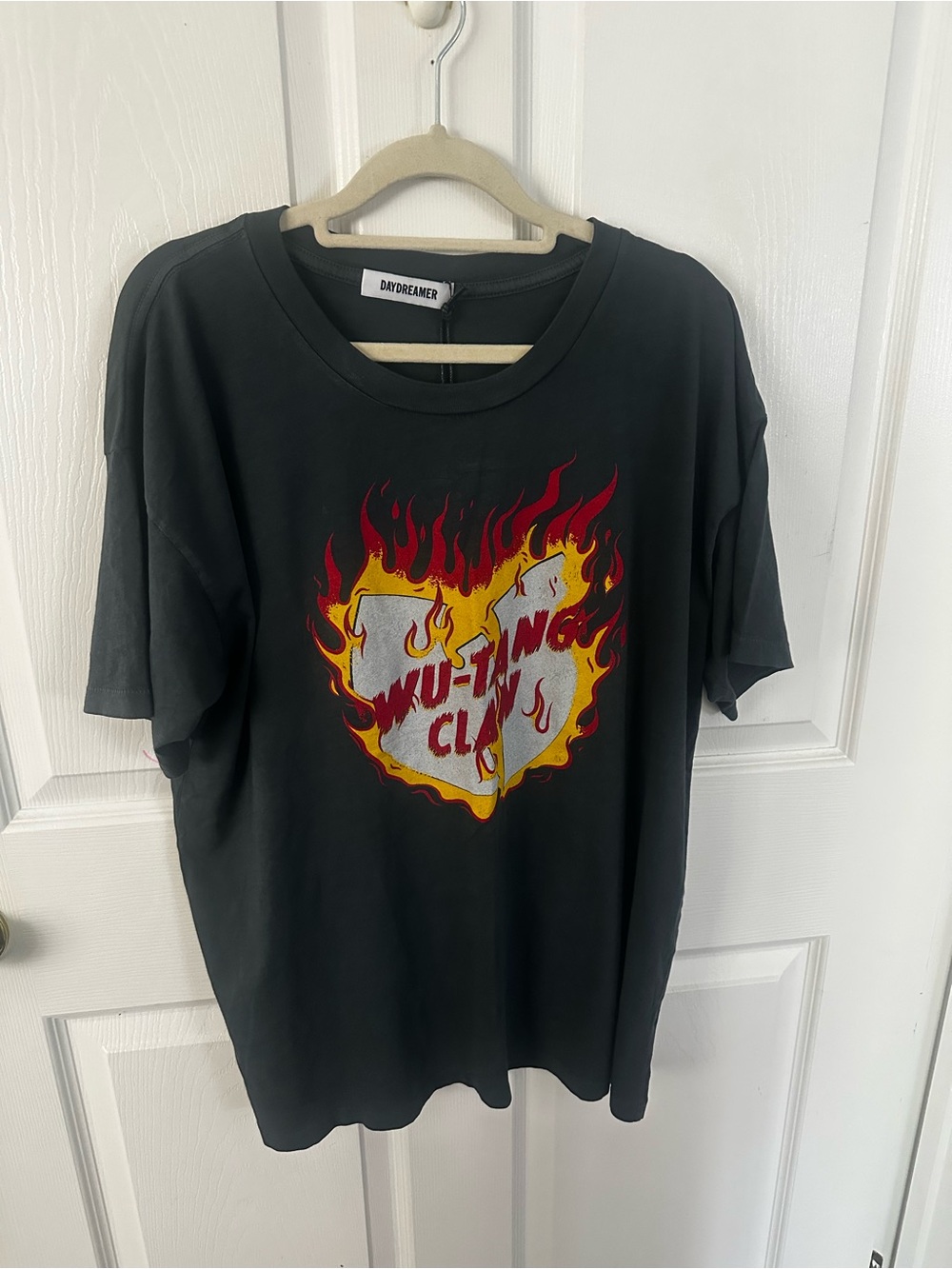 Daydreamer Wu-Tang flame tee - NWT - small